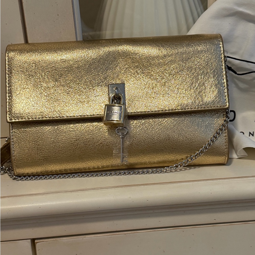 Ted Baker London Cyra metallic leather crossbody bag w/deco lock & key NWT